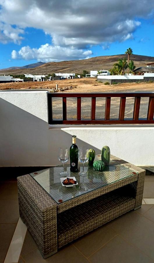Villa Lanzarote Puerto Calero Exterior photo